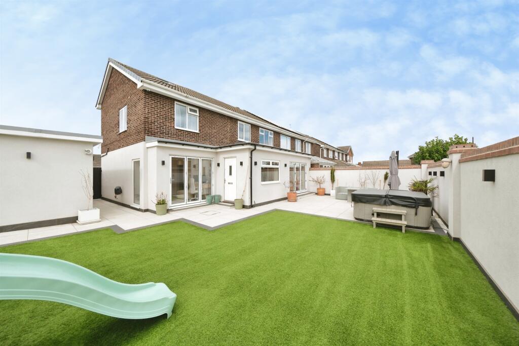 House in Rotherham, Maltby - View 4