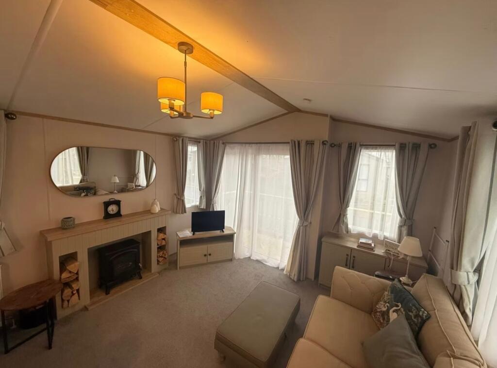 House in York - View 5