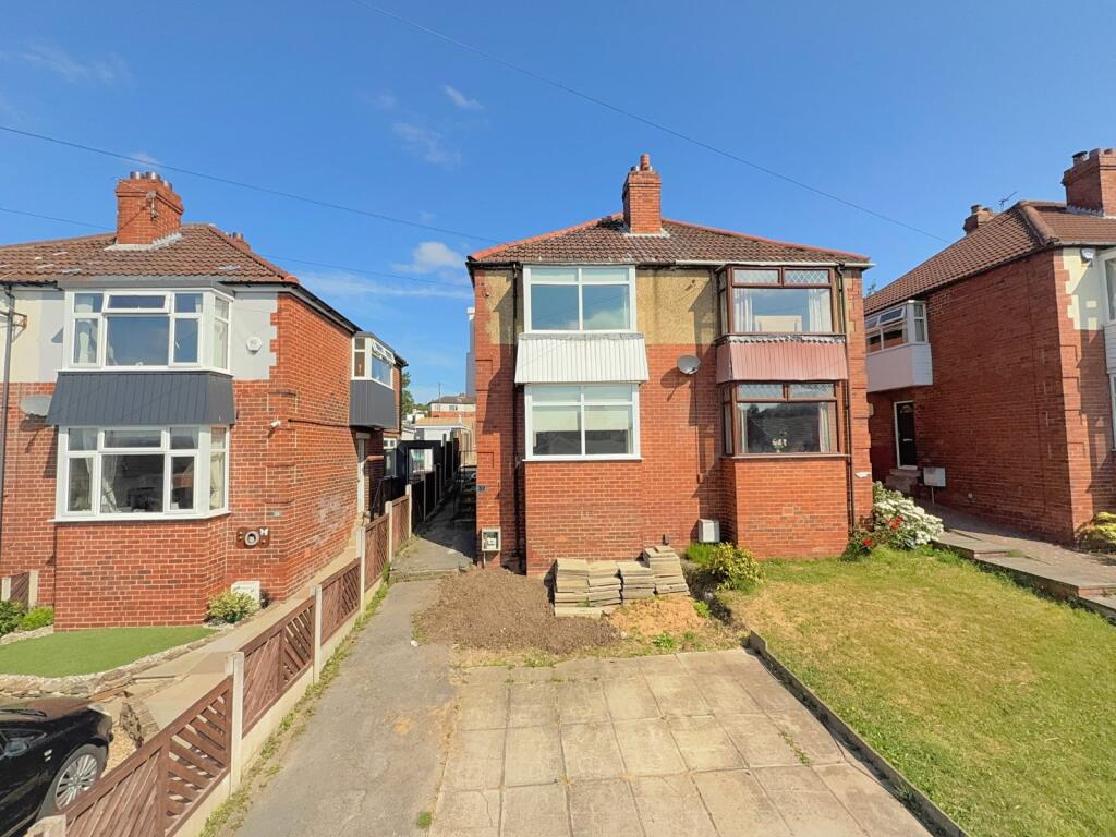 Main image of property: Leeds Old Road, Heckmondwike, West Yorkshire, WF16