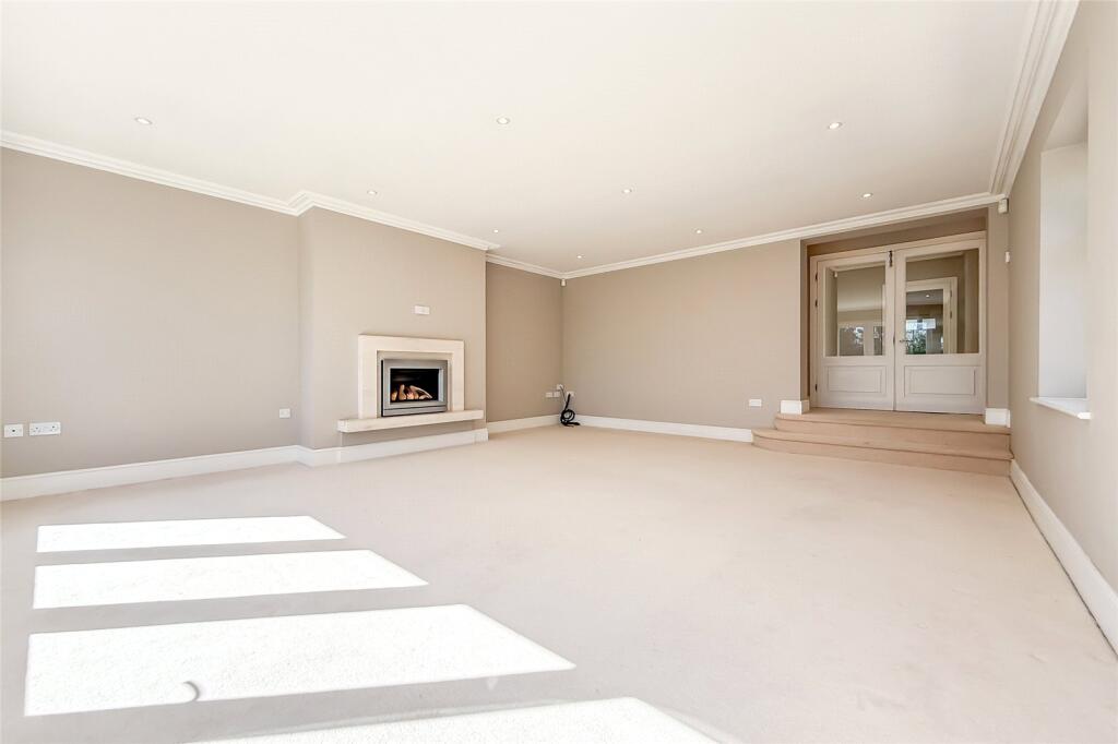 Lancaster Road, St. Albans, Hertfordshire, AL1 photo 4