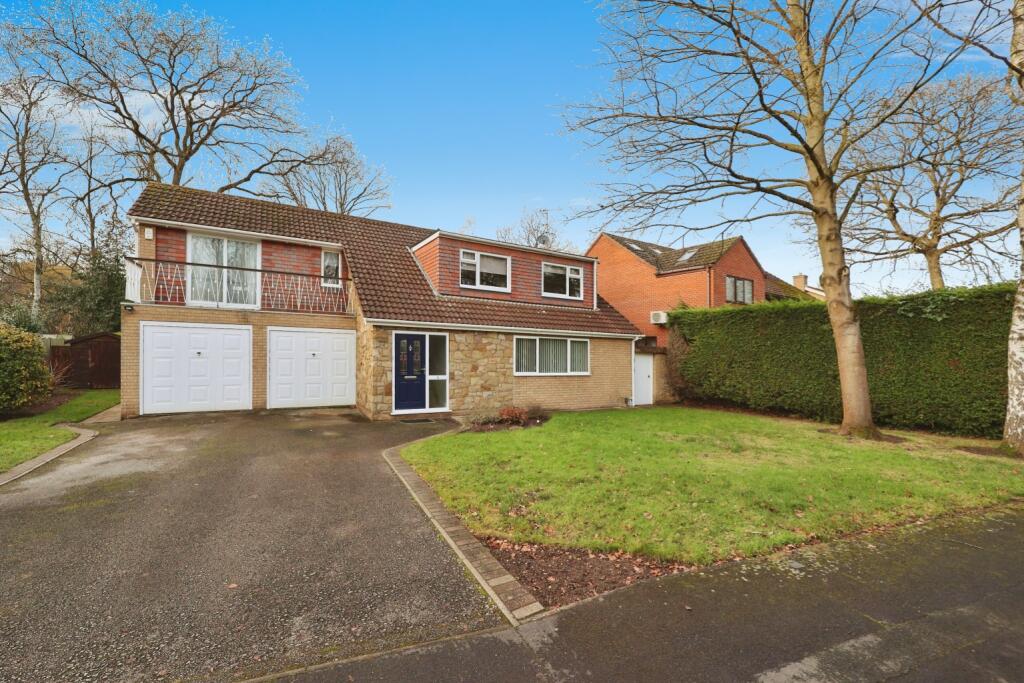 Main image of property: Finningley Road, Lincoln, Lincolnshire, LN6