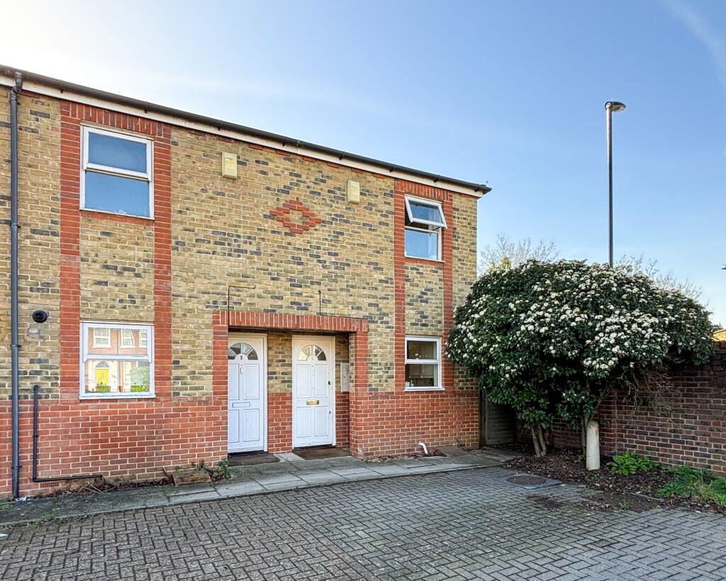 Main image of property: Wellmeadow Road, Hither Green, SE13