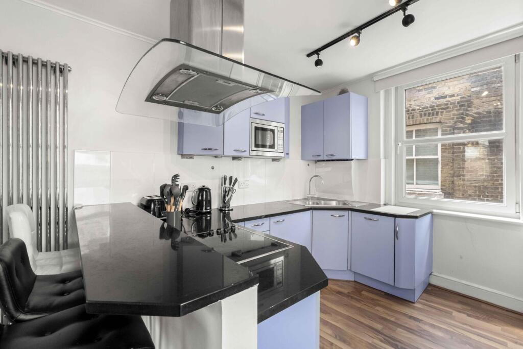 Apartment in London - View 2