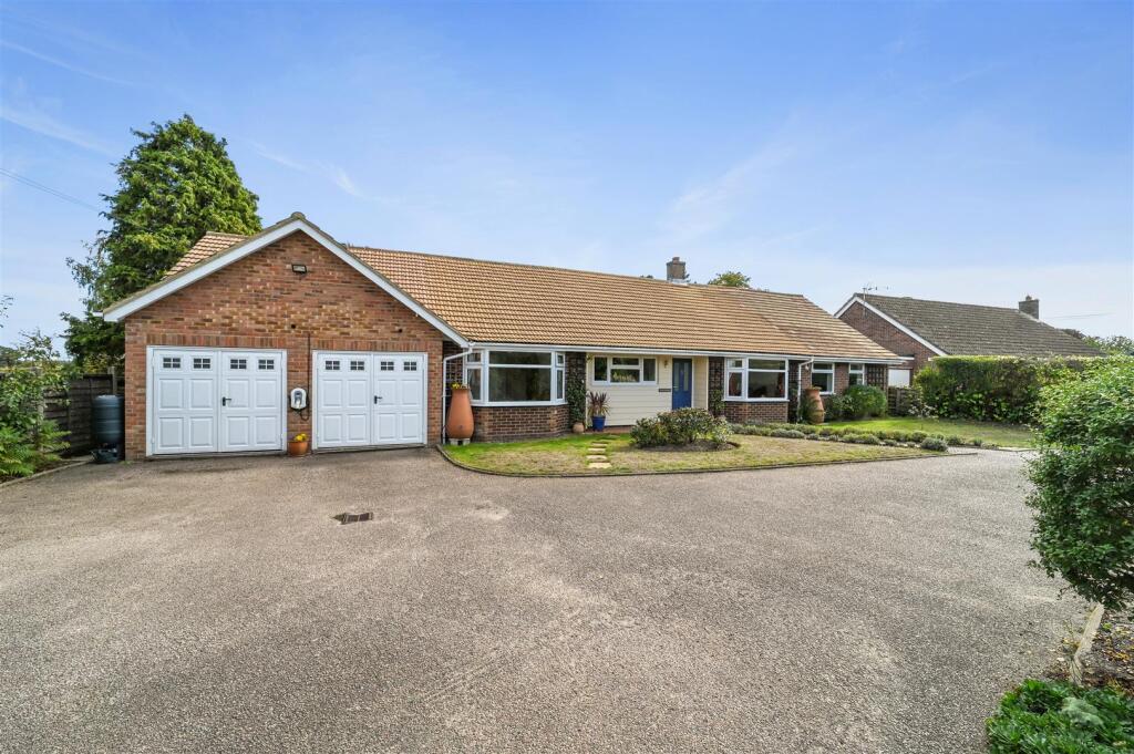 Main image of property: Ipswich Road, Tattingstone