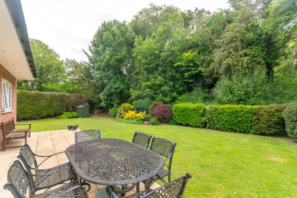 Additional image 30 of Brook End Drive, Henley in Arden, Warwickshire, B95