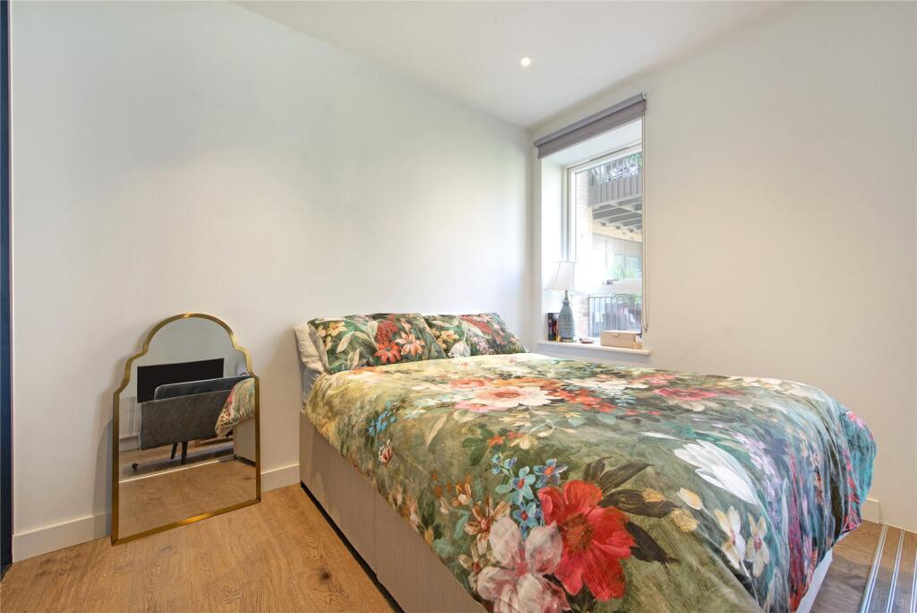 Apartment in London - View 4