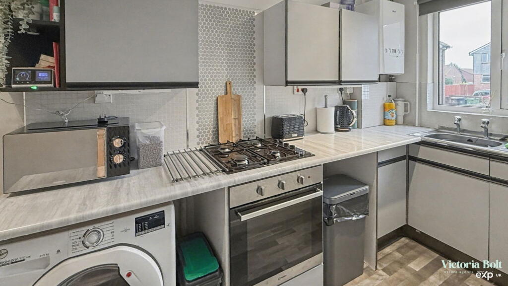 House in Plymouth, Staddiscombe - More