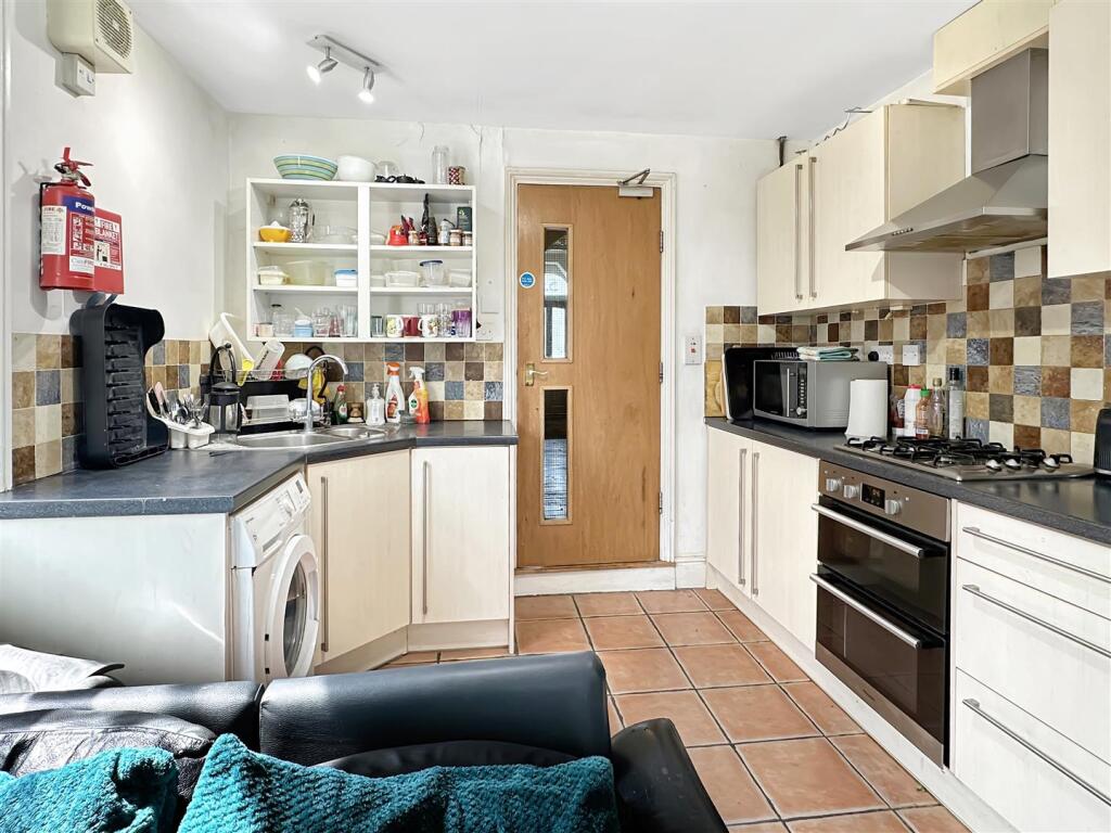 Devonshire Road, Cambridge - View 4