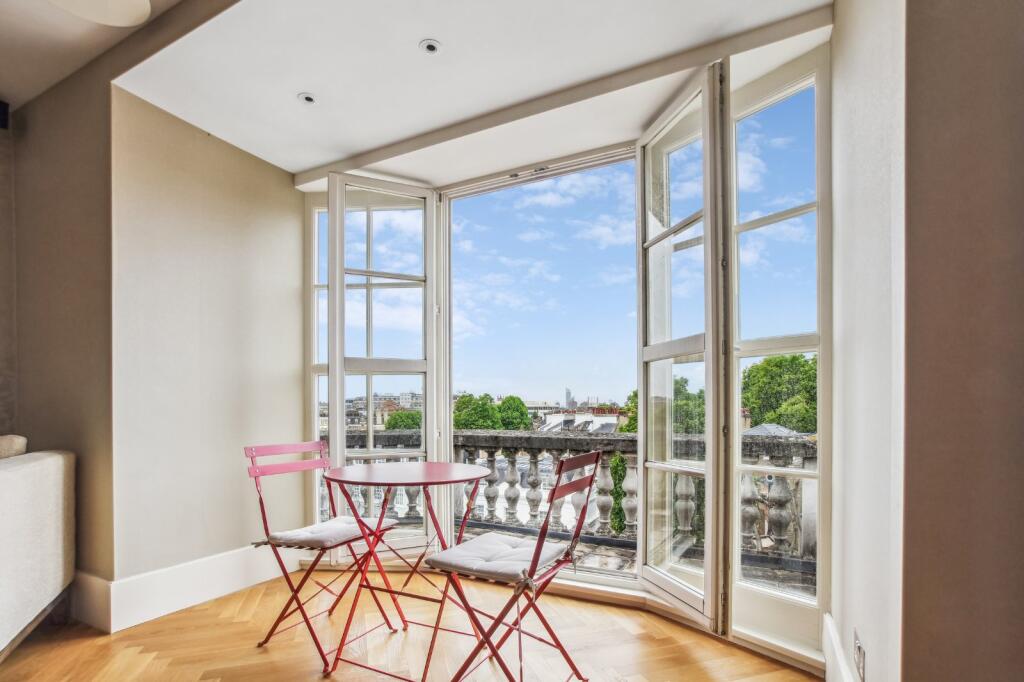 Apartment in London - View 3