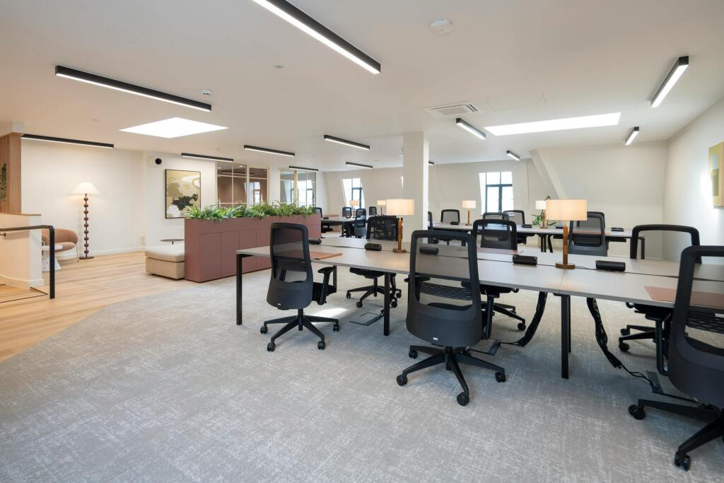 MC4427-5650-LR.jpg