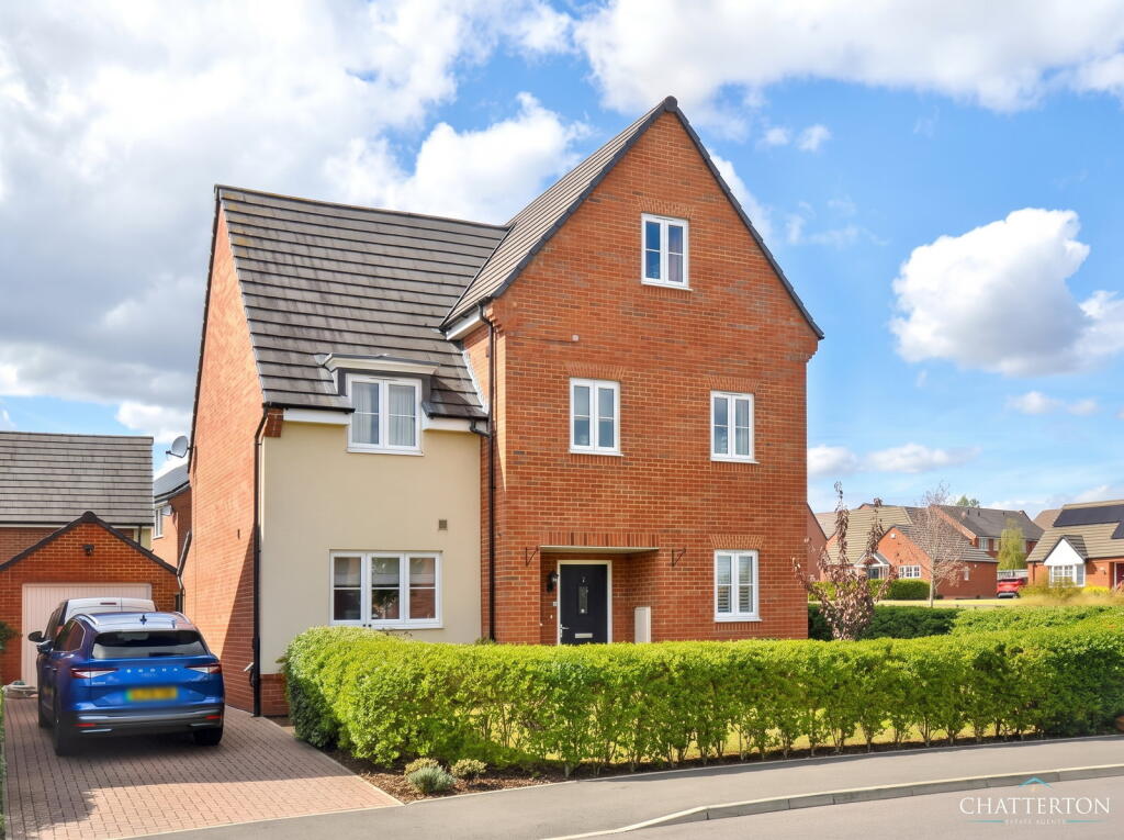 Main image of property: Cartwright Way, Evesham, WR11 2RS