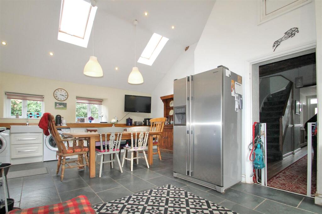 House in Northampton - More