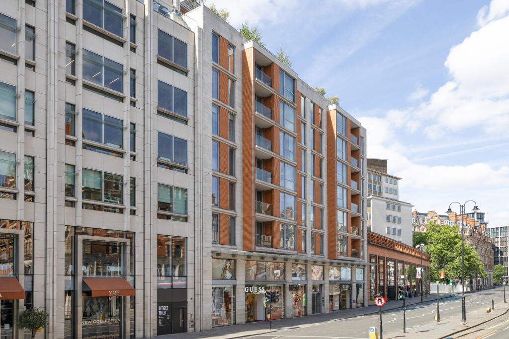 Brompton Road, Knightsbridge, London, SW3 - View 3