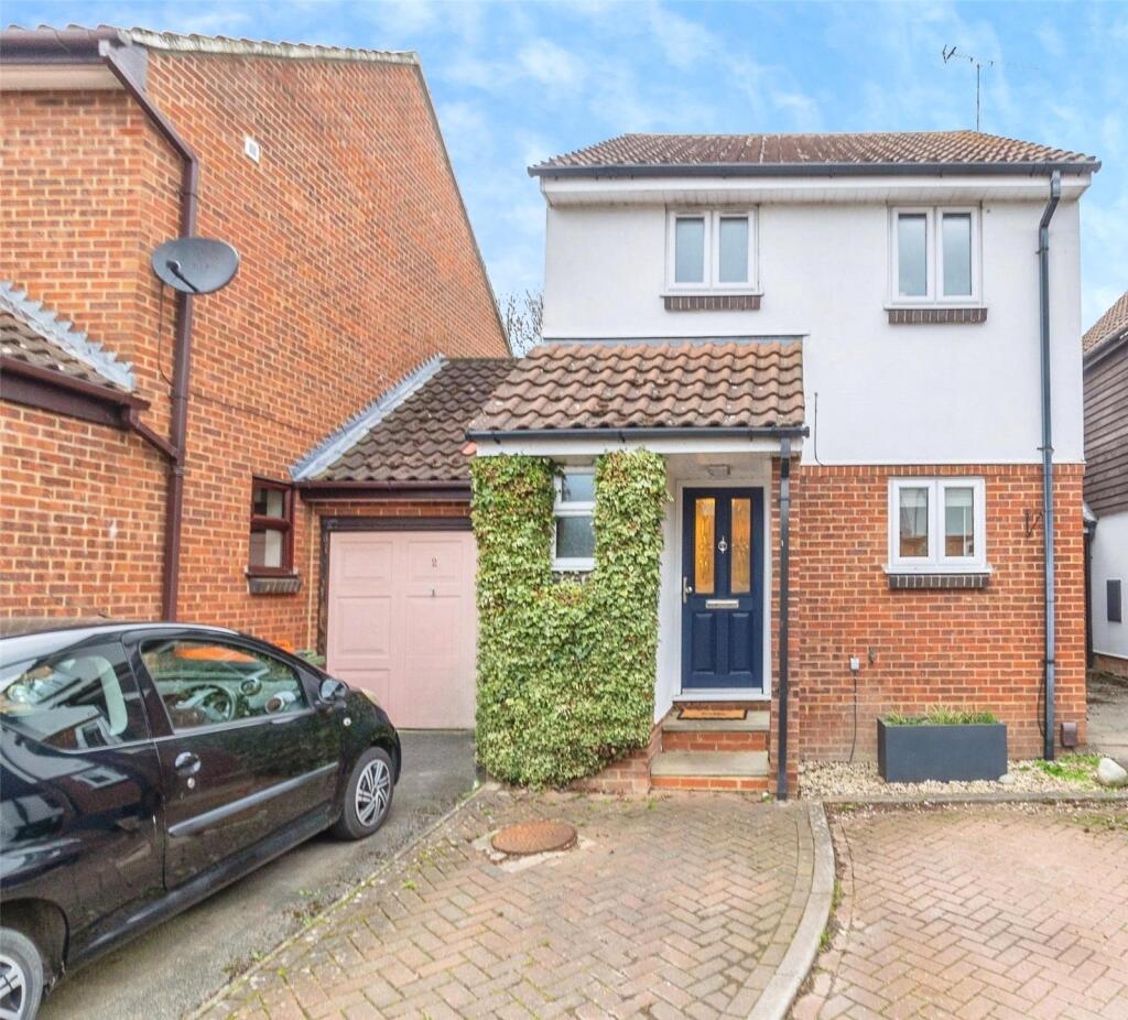 Main image of property: Stratton Mews, LEIGHTON BUZZARD, Bedfordshire, LU7