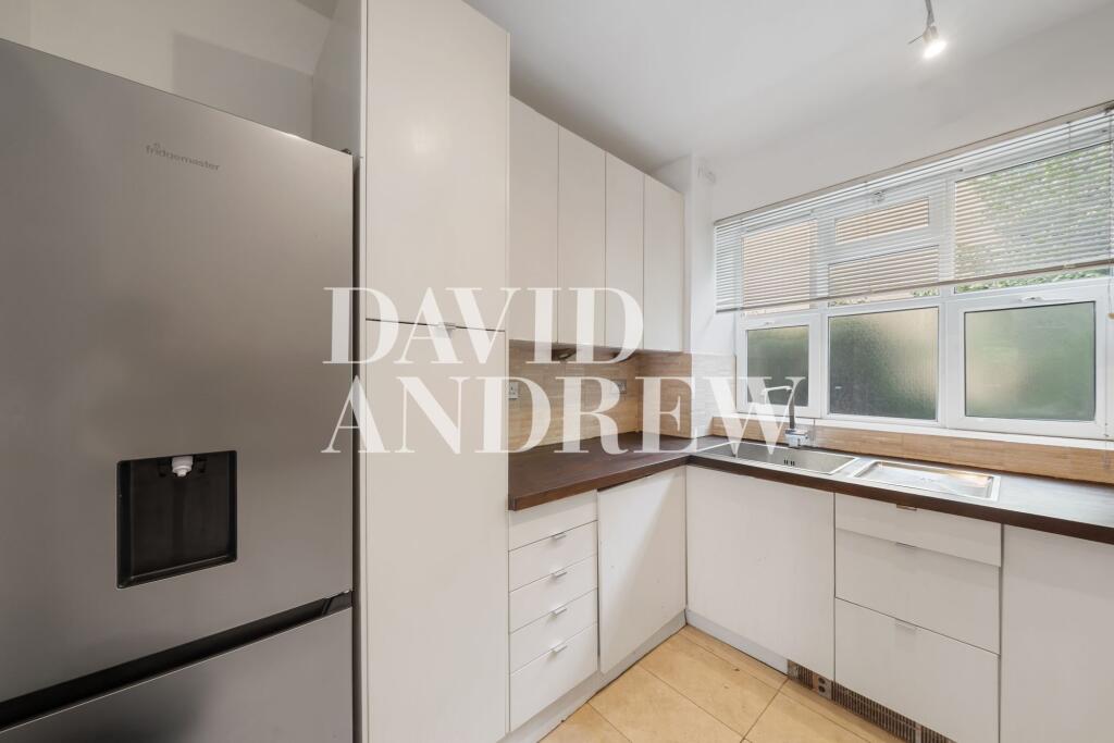 Apartment in London - More