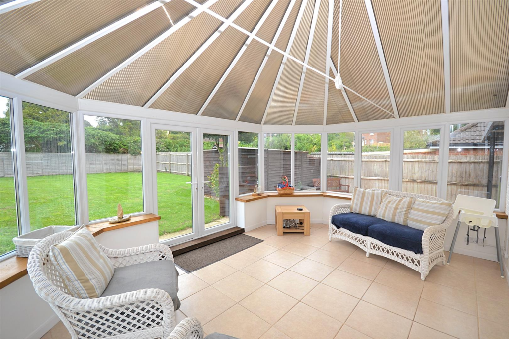 House in Dorchester - View 3
