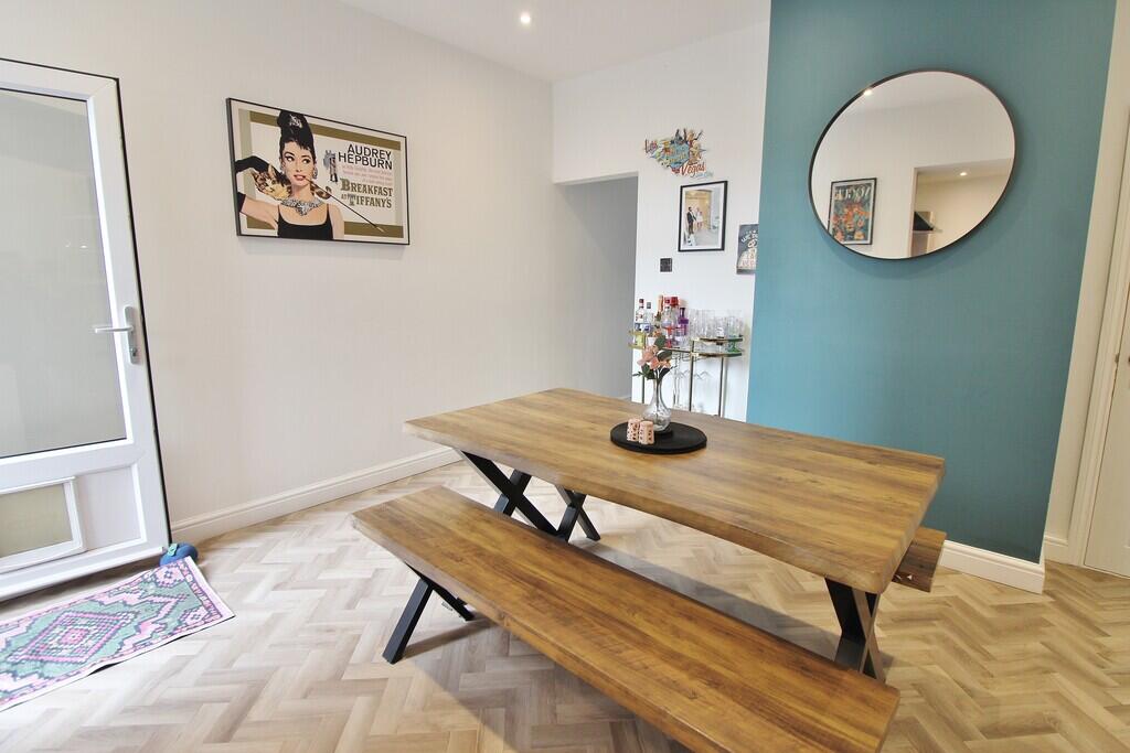 House in Portsmouth - View 5