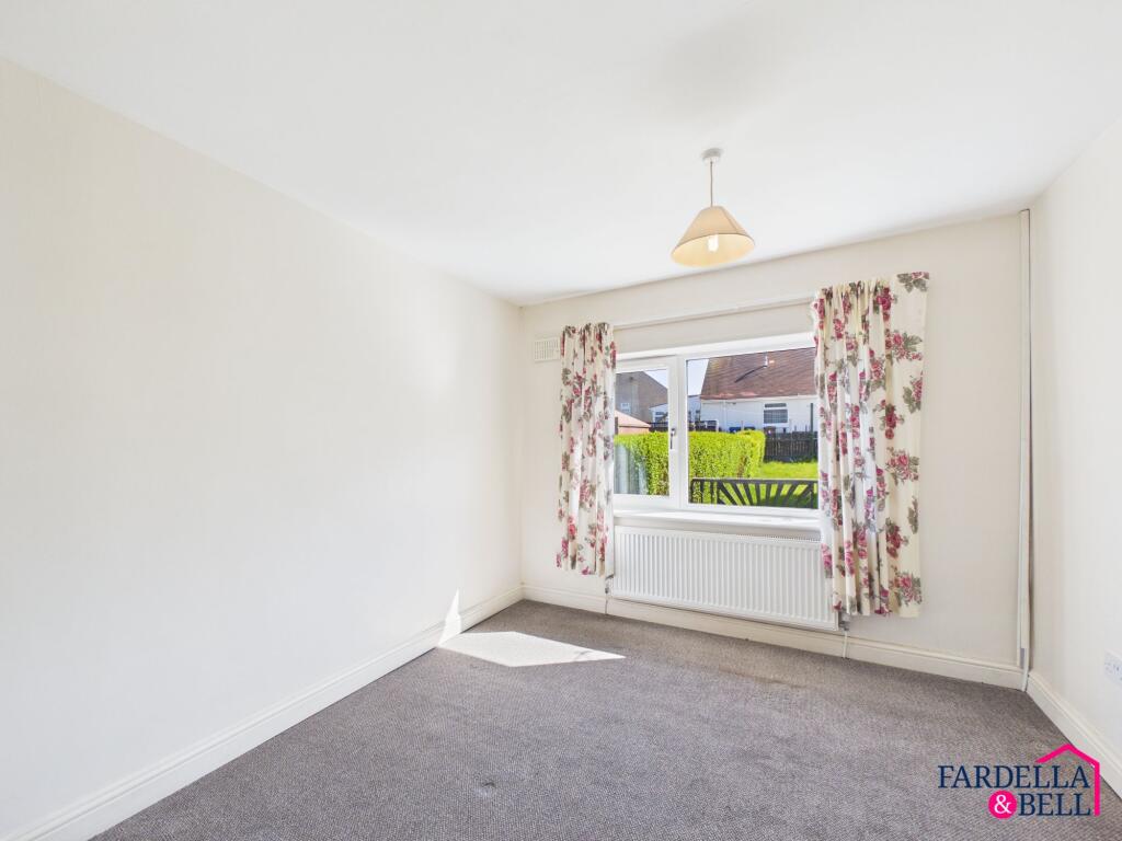 House in Burnley, Padiham - More