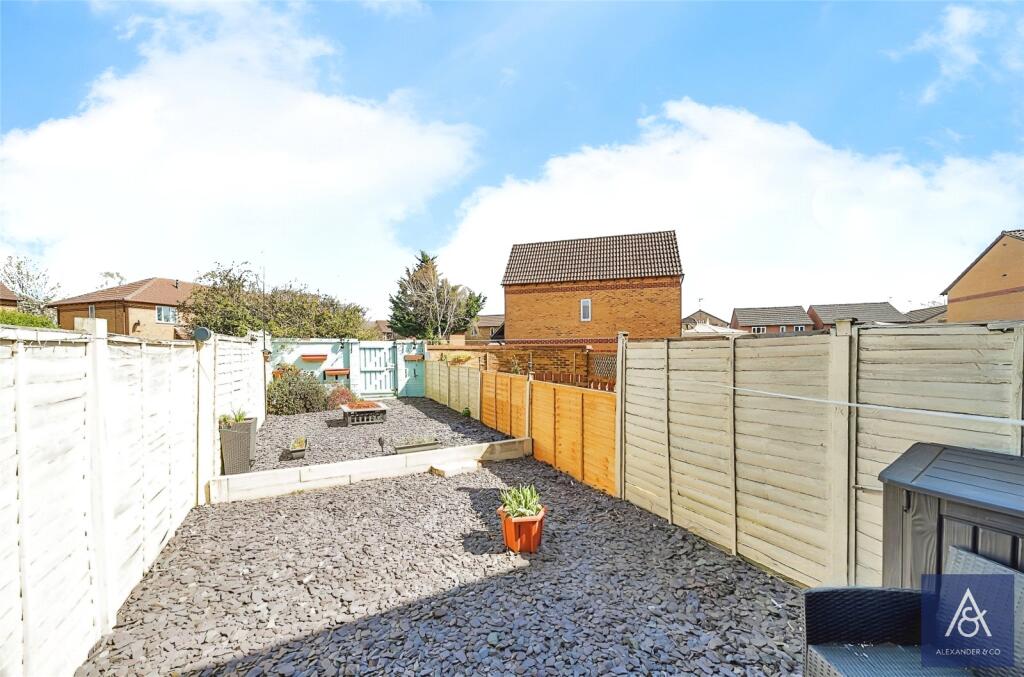 House in Brackley, West Northamptonshire - View 4