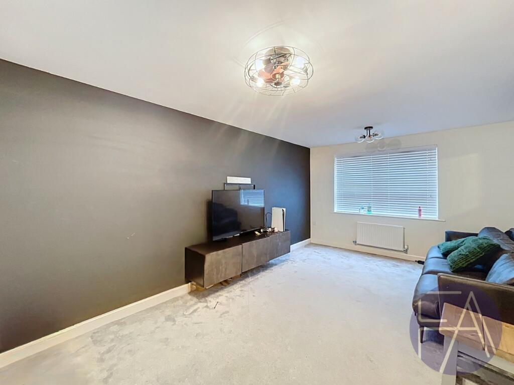 Calverton Drive, Southport, Merseyside, PR8 5FQ photo 2