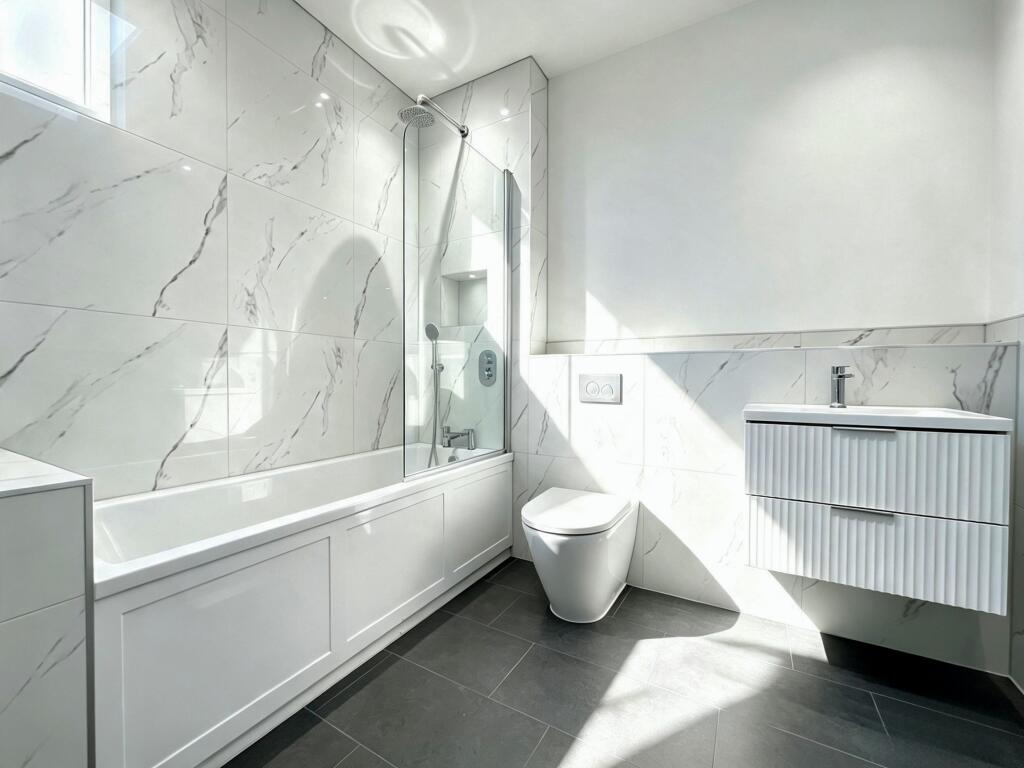 Apartment in Chelmsford - View 5