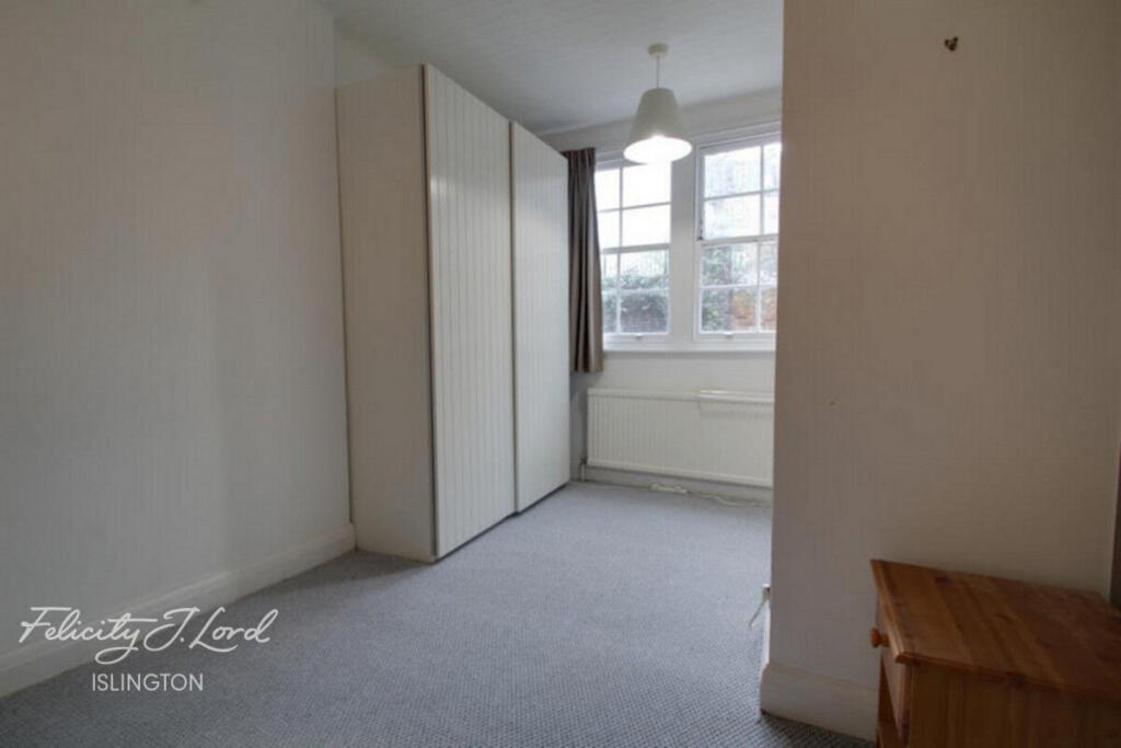 Main image of property: Thornhill Crescent, London