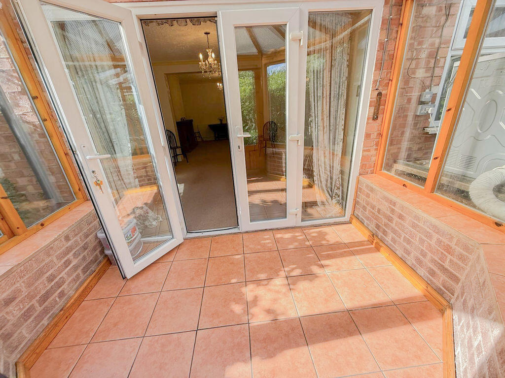 House in Birmingham, West Midlands - More