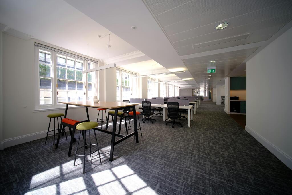 30 Cornhill 3.jpg