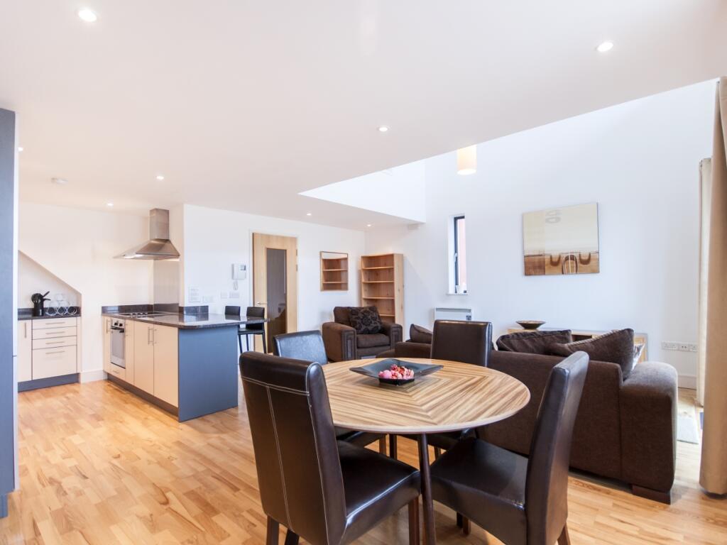 Apartment in Oxford - More