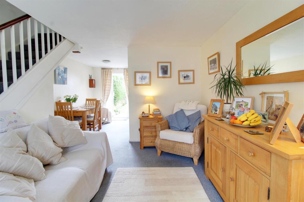 House in Hatfield, North Mymms - View 4