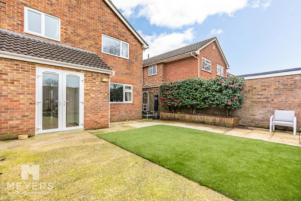 House in Throop, Muscliff, Bournemouth - View 3