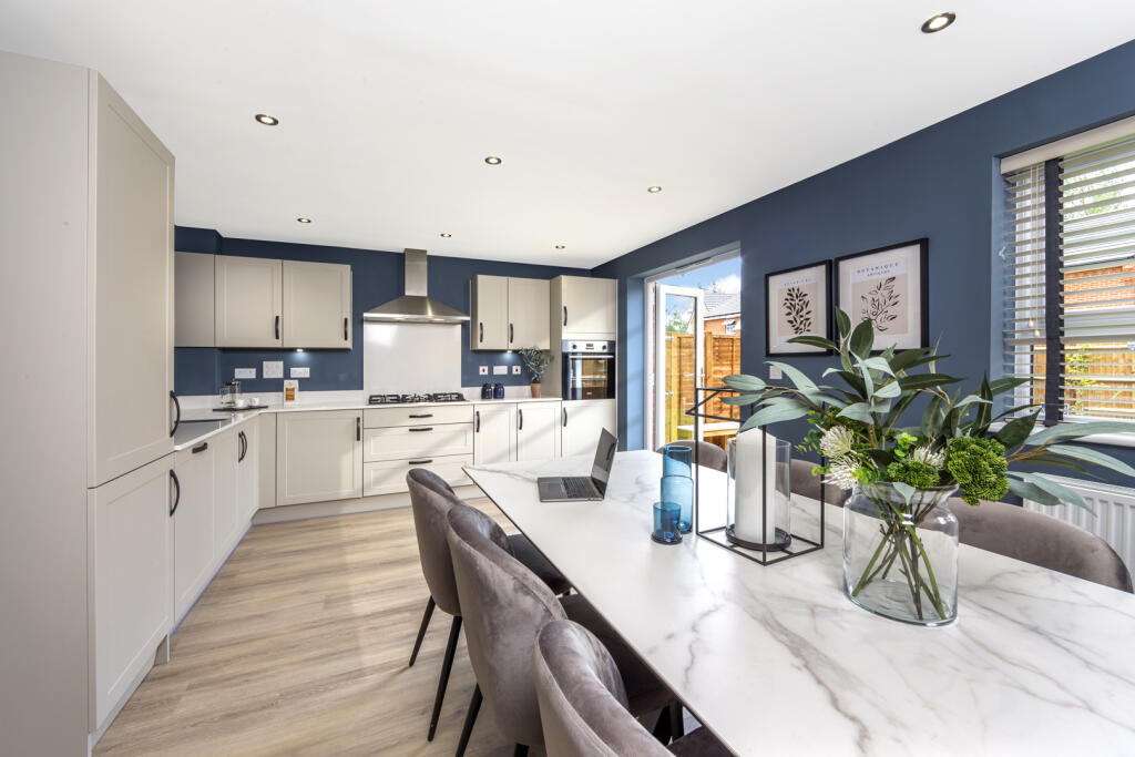 Main image of property: St Laurence Avenue,
Aylesford,
Maidstone,
Kent,
ME16 0ZP

