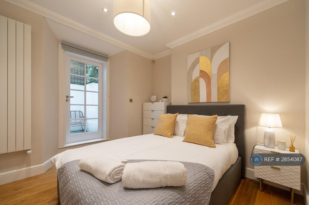 3 bedroom flat for rent