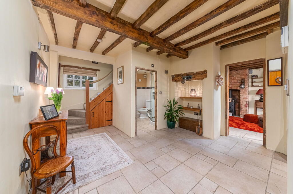 5 South Close, Arnesby, LE8 5WH photo 4