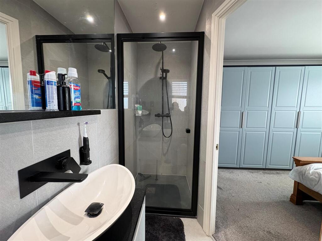 Additional image 16 of Dunmore Avenue, Queensbury, Bradford