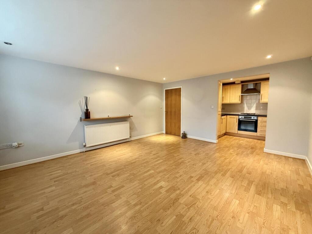 Apartment in Leeds - View 2
