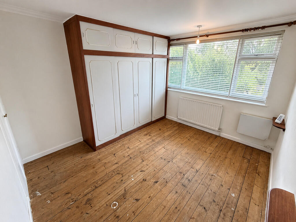 House in Bedworth - More