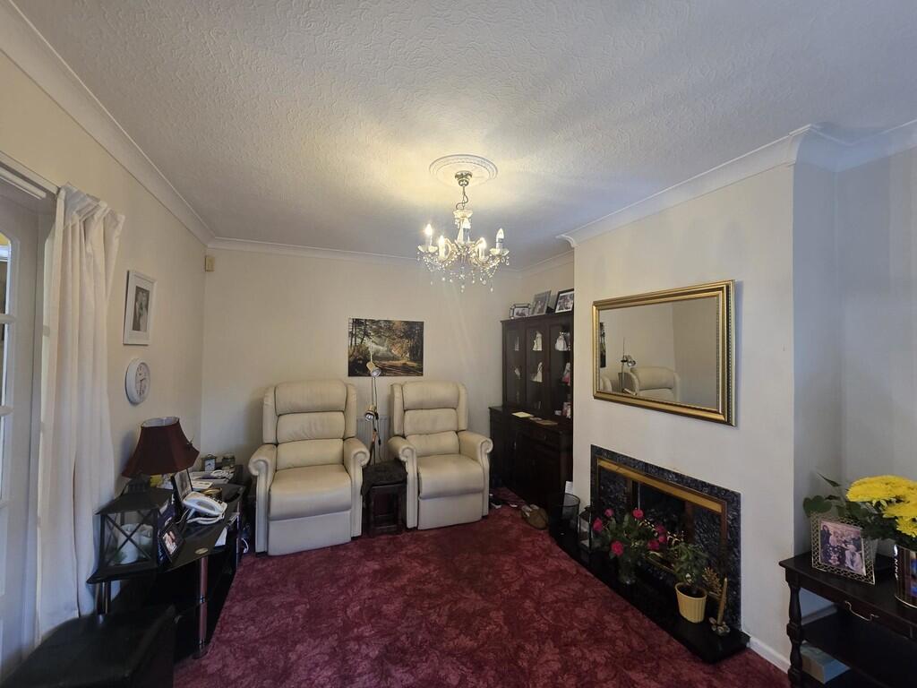 Hutchins Close, Middlewich photo 3