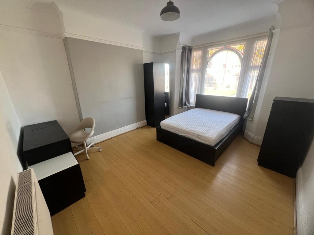 Additional image 5 of Bearwood Rd - 5 Bed HMO + 2 x Studio Flats , Smethwick, B66