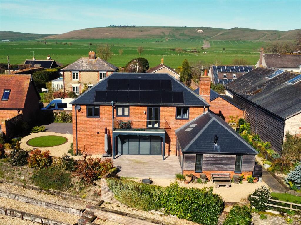 Main image of property: Honeystreet, Pewsey