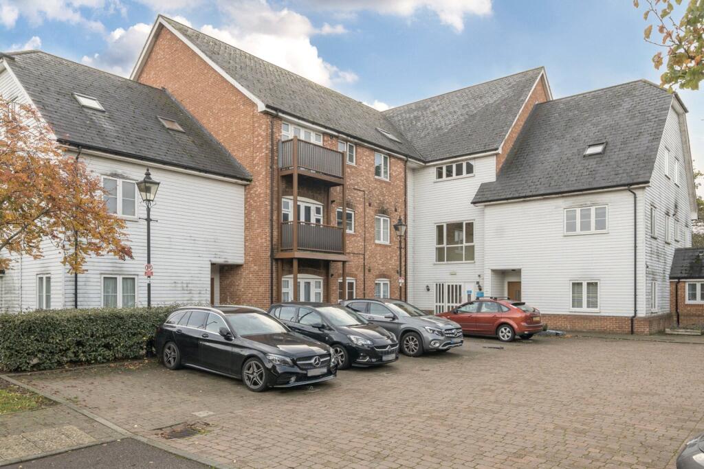 Brosse Way, Bromley