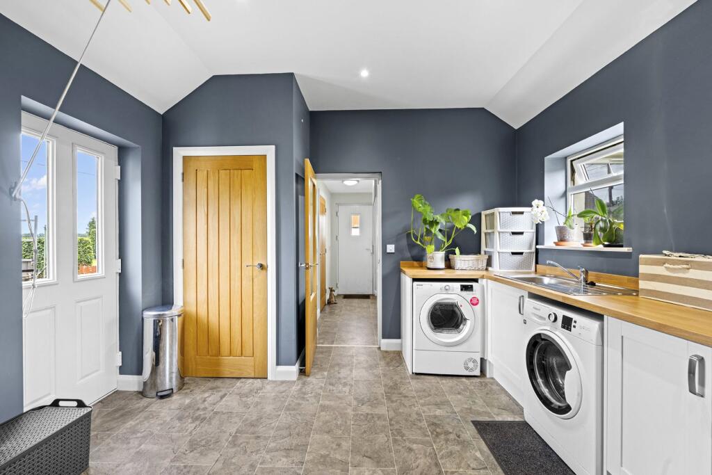 House in Galashiels - View 5