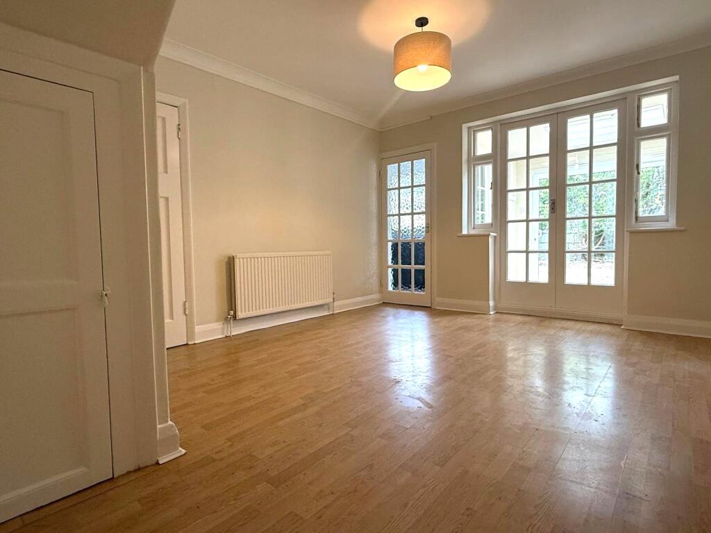 House in London - View 4