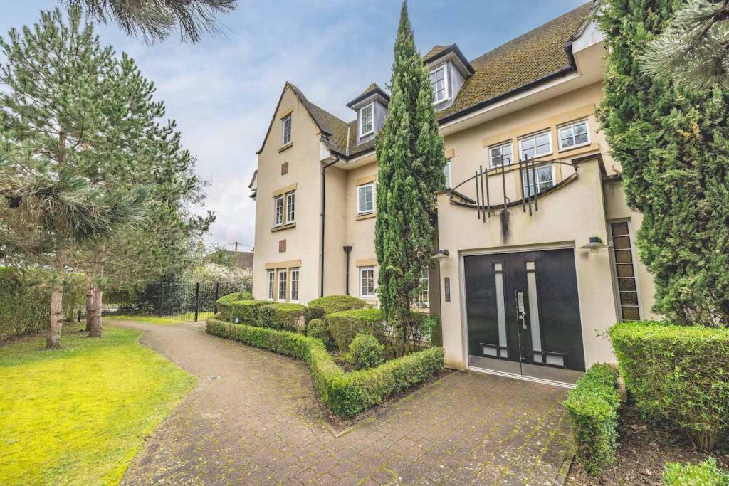 Main image of property: Packhorse Road, Gerrards Cross, SL9