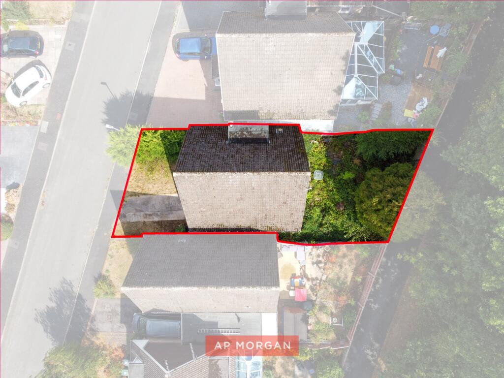 House in Redditch, Wirehill, Woodrow - View 2