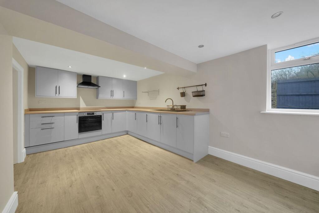 Additional image 3 of Chapel Court, Briercliffe, Burnley, BB10