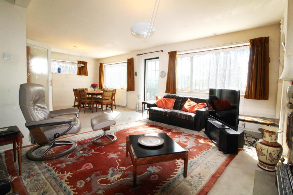 House in Enfield - View 2