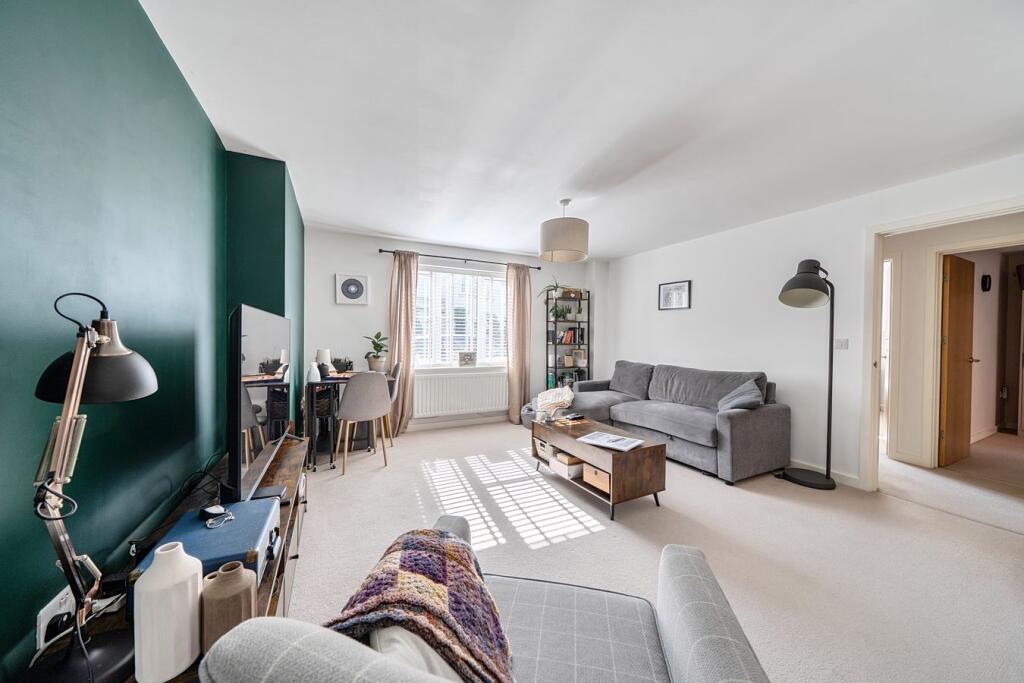 Apartment in Wells, Somerset - View 5