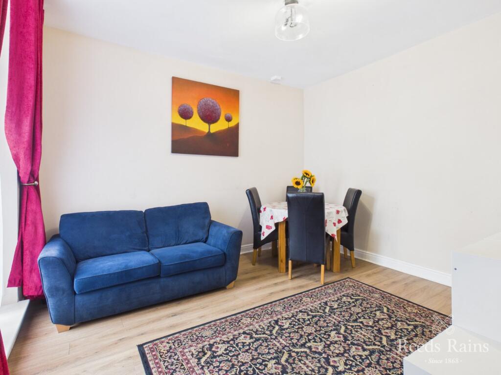 House in Stockton-on-Tees - More