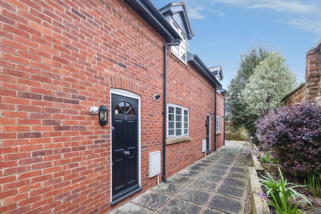 Main image of property: Horse Fair, Banbury, Oxfordshire, OX16